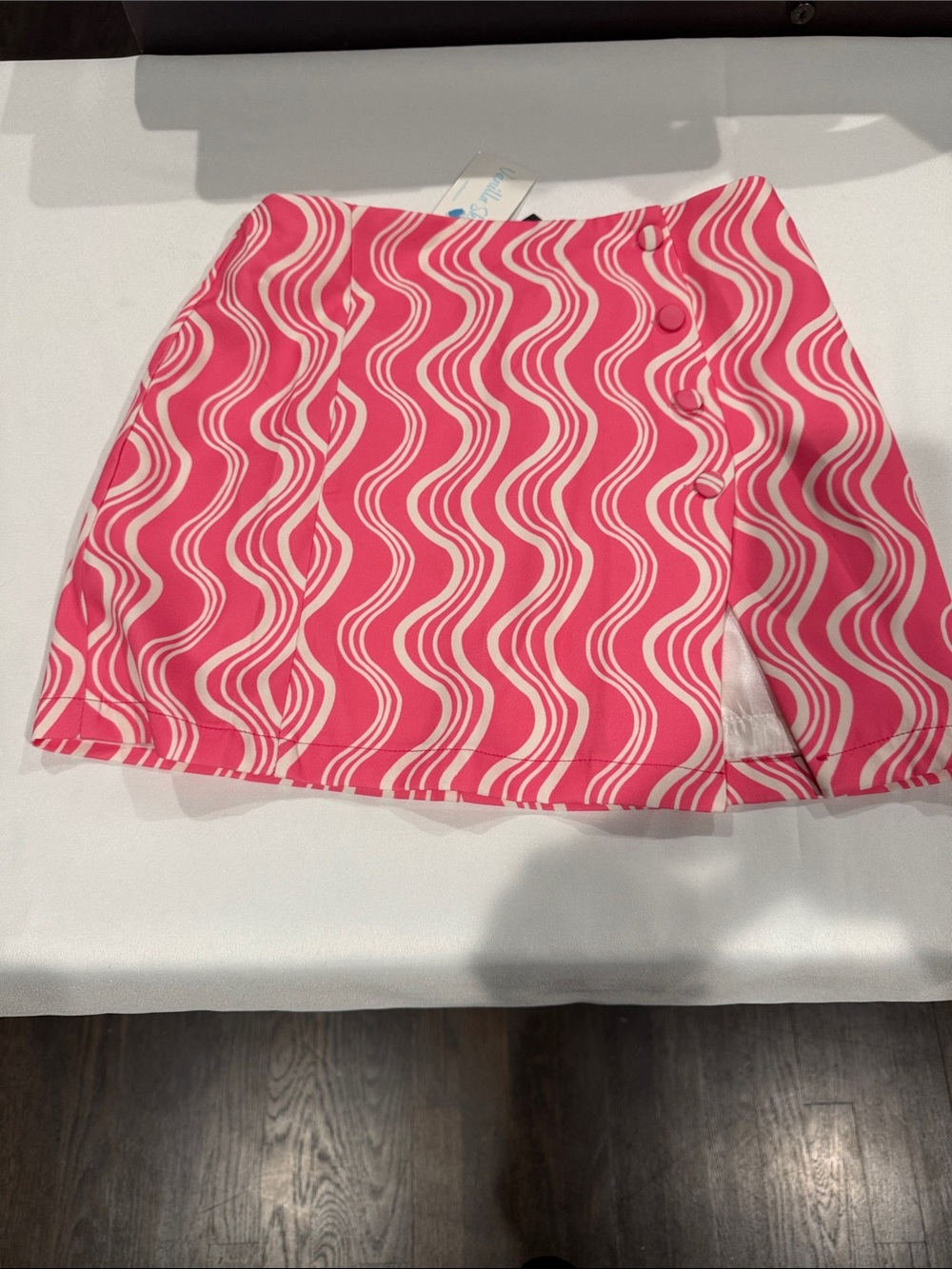 Women's Pink Wave-Print Mini Skirt